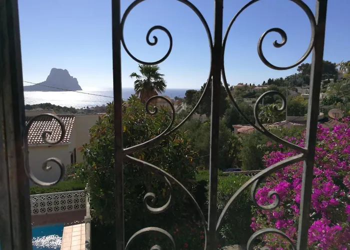 Mit Privatem Pool Und Meerblick By Interhome Calpe