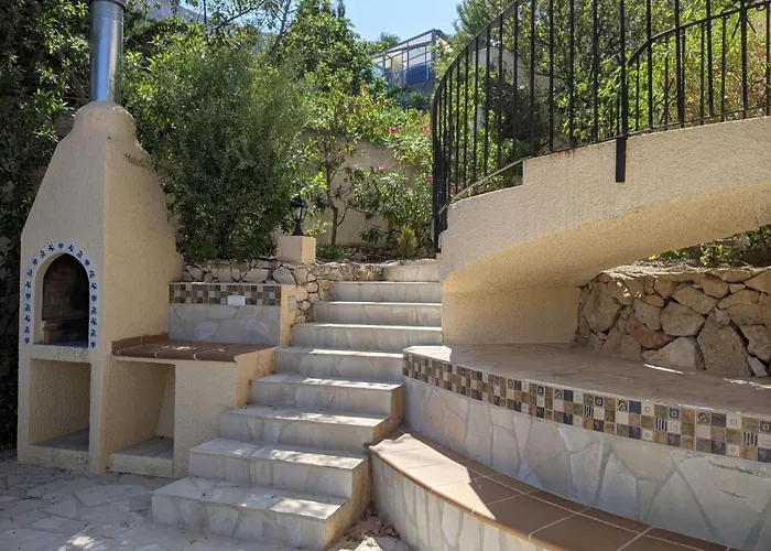 Mit Privatem Pool Und Meerblick By Interhome Calpe